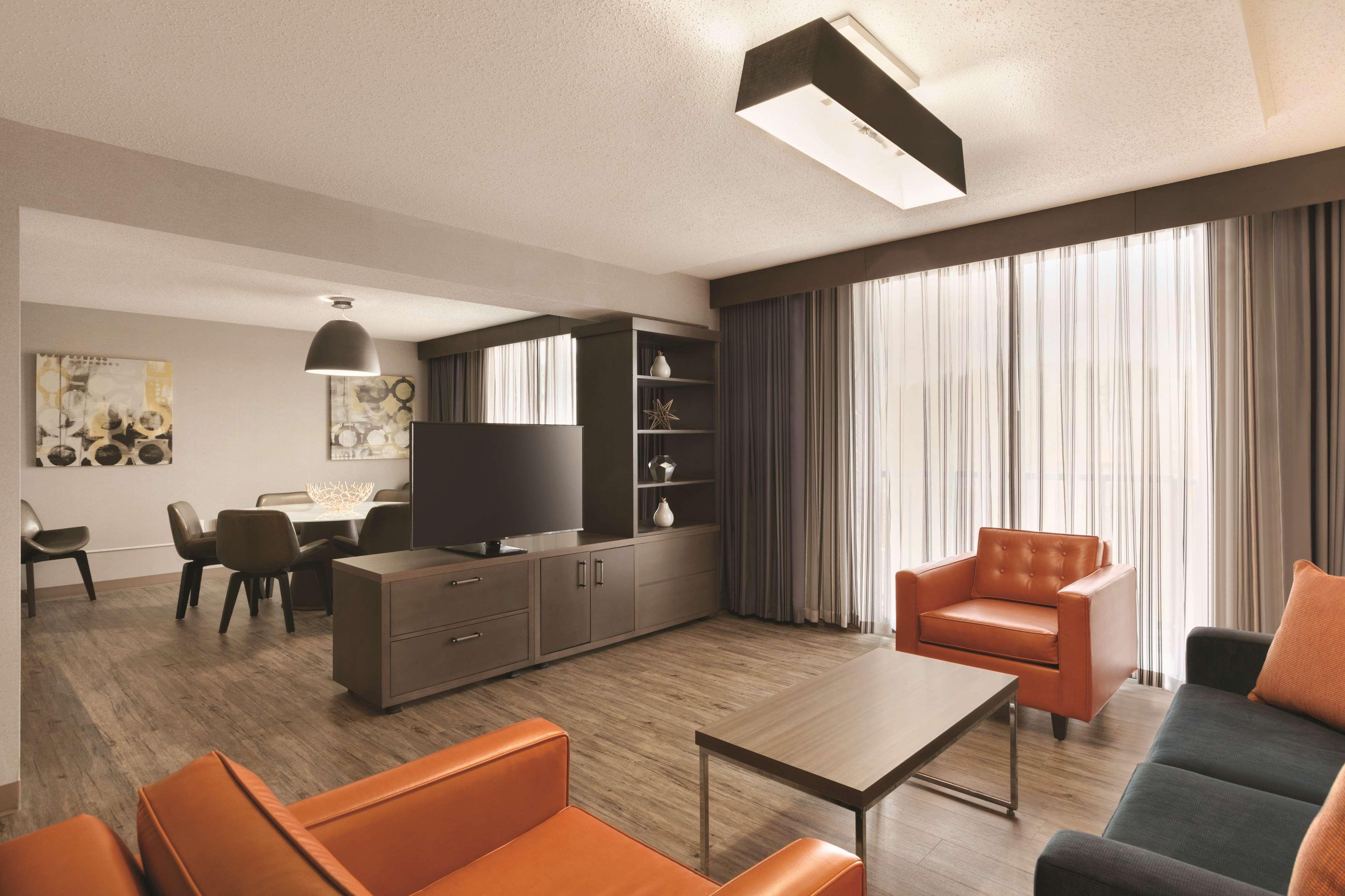 Embassy Suites By Hilton Richmond Dumbarton Exteriér fotografie