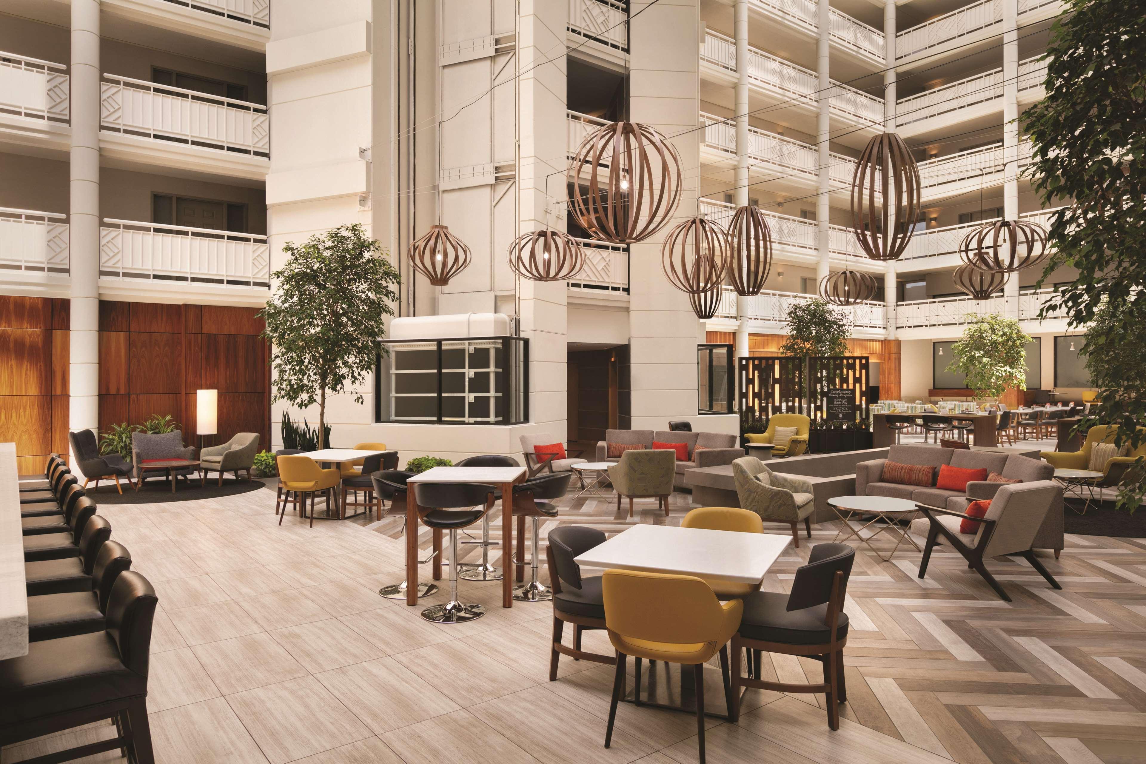 Embassy Suites By Hilton Richmond Dumbarton Exteriér fotografie