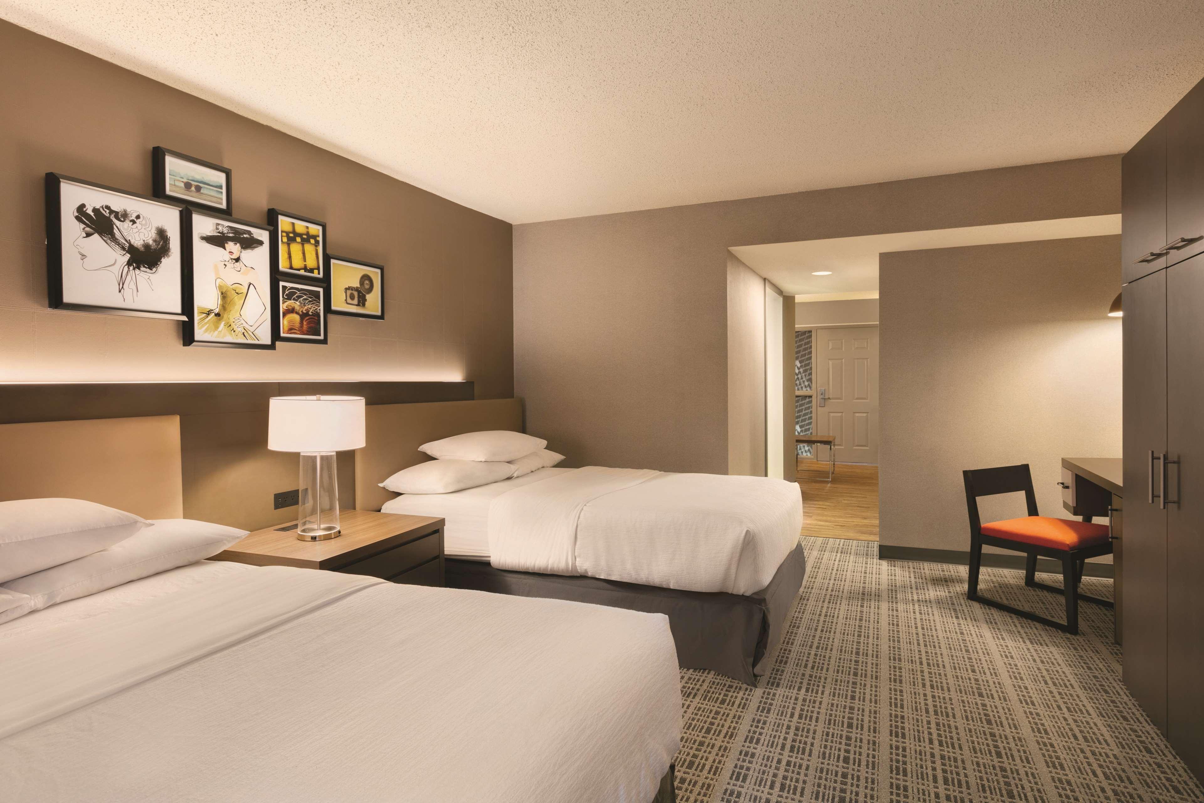 Embassy Suites By Hilton Richmond Dumbarton Exteriér fotografie