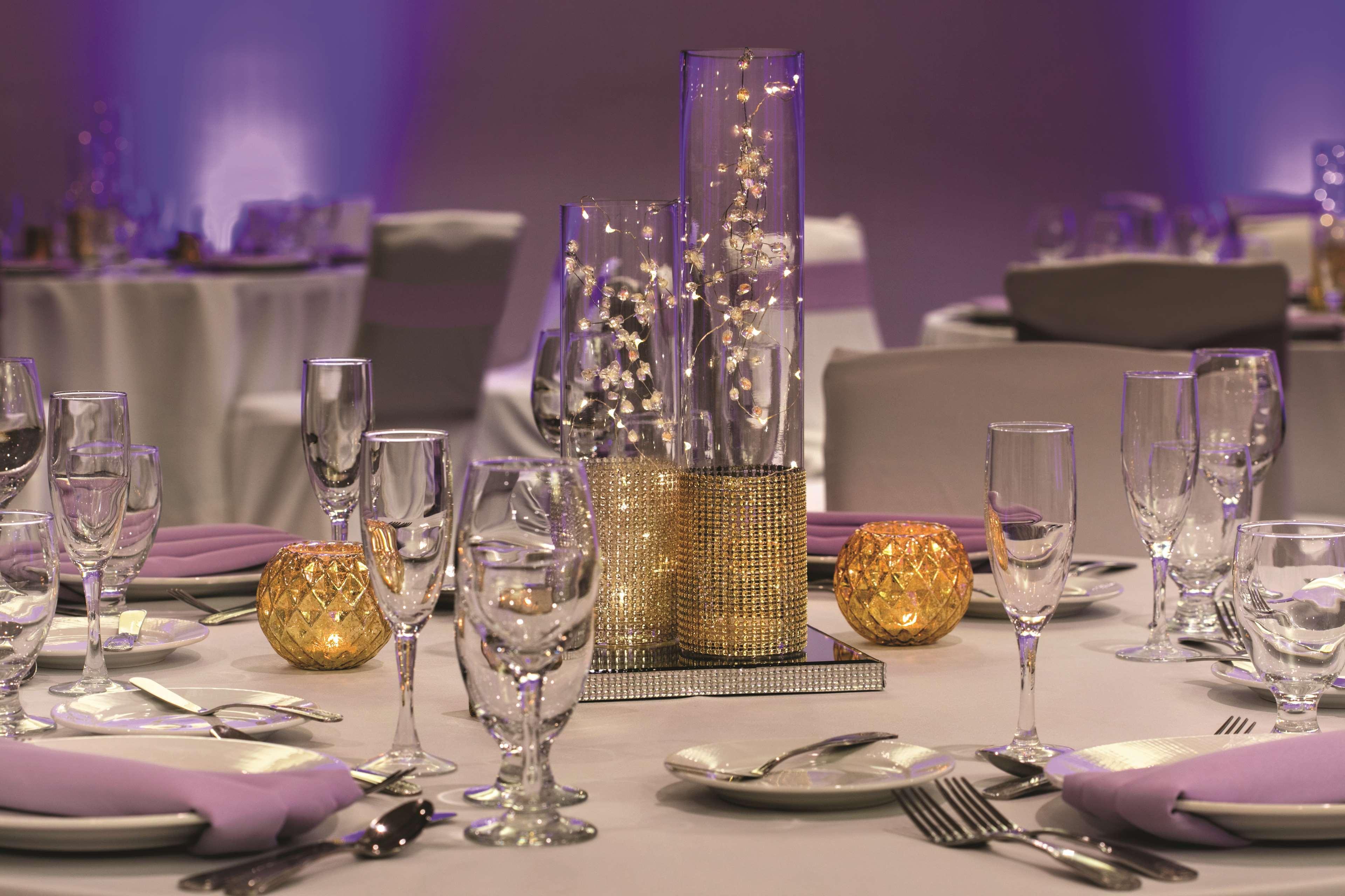 Embassy Suites By Hilton Richmond Dumbarton Exteriér fotografie
