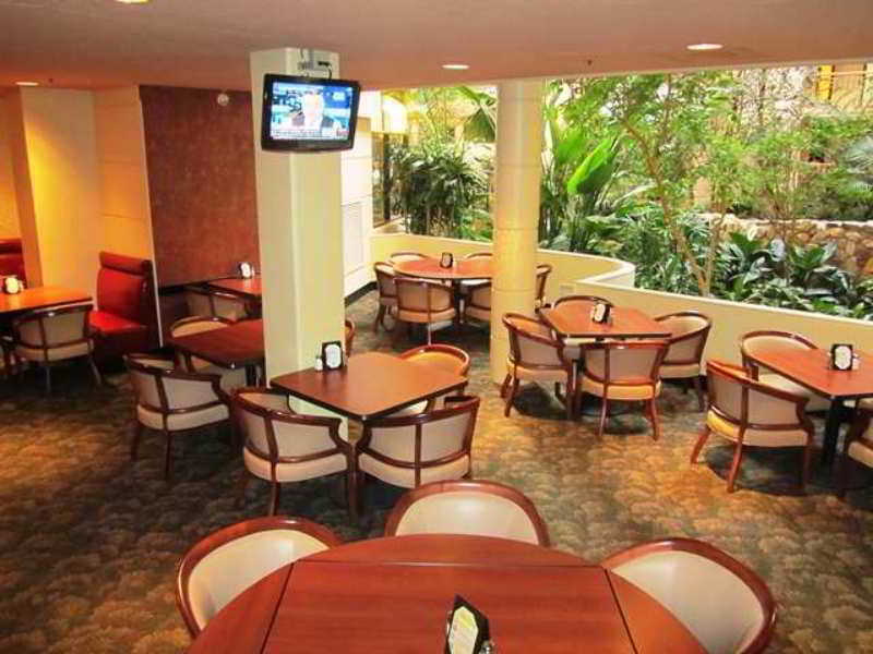 Embassy Suites By Hilton Richmond Dumbarton Restaurace fotografie